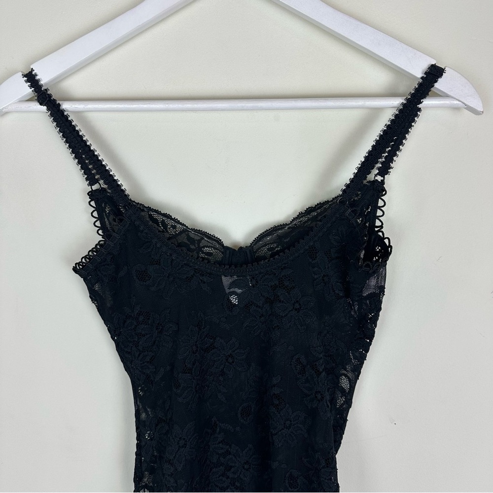 Hanro Lace Bodysuit - Picture 7 of 8